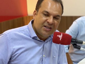 Sales se diz pronto para disputar novo mandato, e coloca Cunha como melhor opção ao Governo