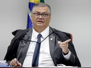Dino derruba decisão de Mendonça e libera posts sobre Nossa Senhora
