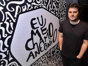 Autor de Eu me chamo Antônio virá à Maceió participar da Bienal