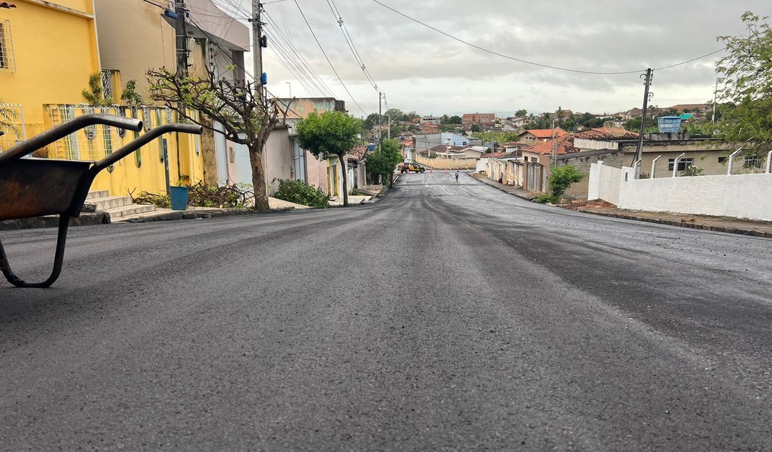 Prefeitura e Governo do Estado ampliam Pró-Estrada em Palmeira dos Índios