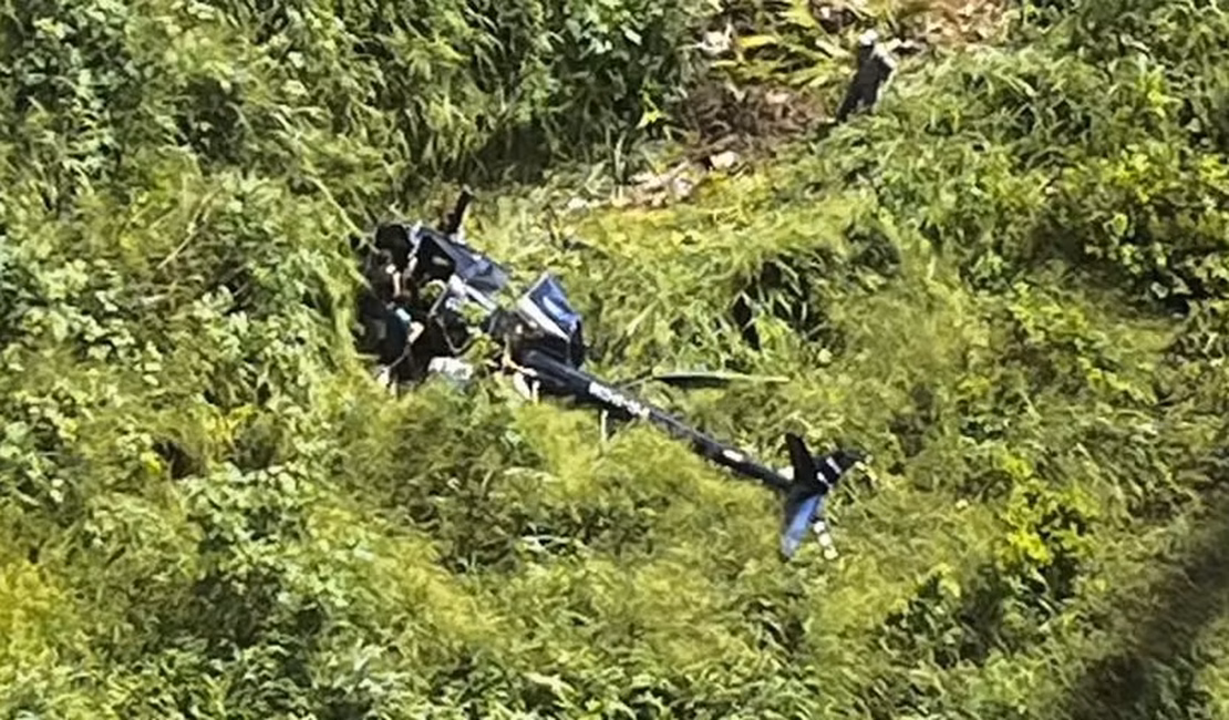 Helicóptero cai em Campina Grande com quatro pessoas a bordo