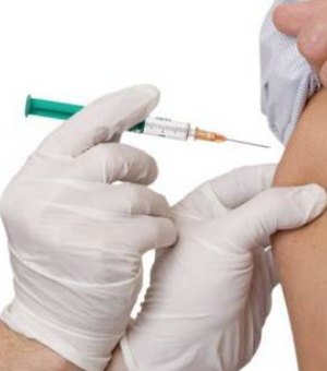 Alagoas deve vacinar 72,2 mil meninos contra o HPV