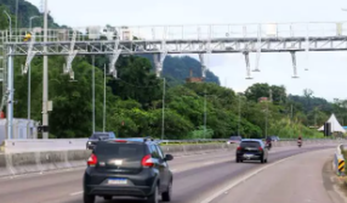 Primeiro pedágio com cobrança automática do país começa a operar nesta sexta-feira; veja como funciona