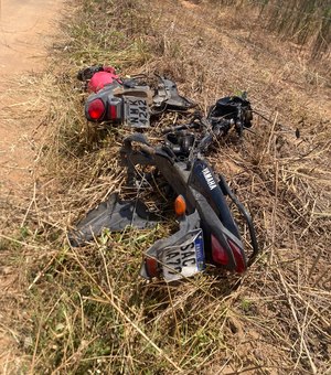 Duas motocicletas roubadas são encontradas desmanchadas em Arapiraca