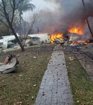 Morador de casa atingida por avião em Vinhedo estava dormindo e acordou com barulho do acidente; fotos