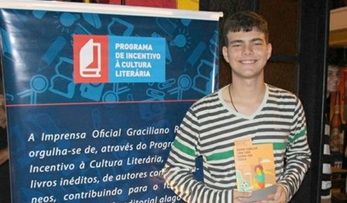 Estudante de Jornalismo lança livro de crônicas esportivas