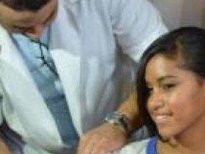 Vacina contra HPV para adolescentes passa a ter uma dose a menos