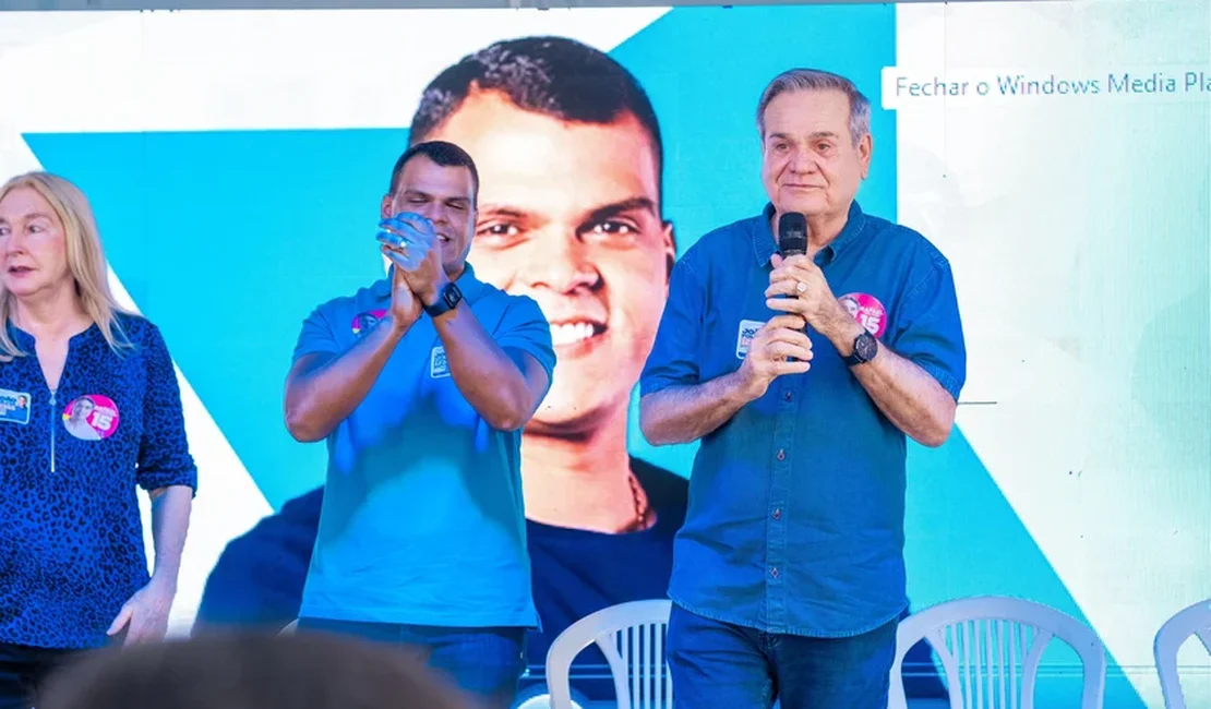 Ronaldo Lessa troca diretoria do PDT em Maceió após rompimento com Kátia Born