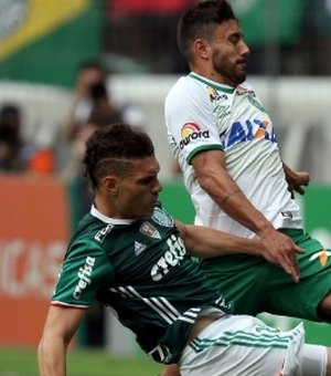 Fornecedora libera Palmeiras para usar uniforme da Chape como homenagem