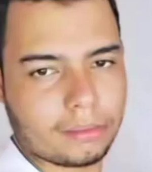 Jovem de 20 anos morre após acidente entre moto e caminhão em Inhapi