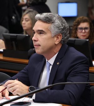 Rafael Brito defende fim da escala 6x1 e destaca expectativa para votação