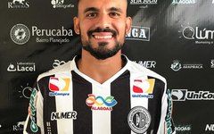 Lateral Thiaguinho será relacionado para enfrentar Cuiabá