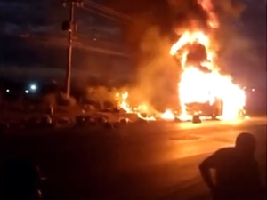 Ônibus que seguia de Alagoas para São Paulo pega fogo em Minas Gerais