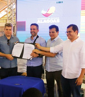 Com Paulo Dantas, Ricardo Nezinho participa da assinatura de ordem de serviço para instalação de IC em Arapiraca
