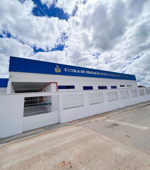Prefeita Ziane Costa avança com modernização das escolas em Delmiro Gouveia