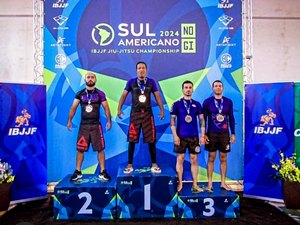 [vÍdeo] Alexandre Negão torna-se 1º do mundo no Jiu-Jitsu após conquista de Sul-Americano no RJ