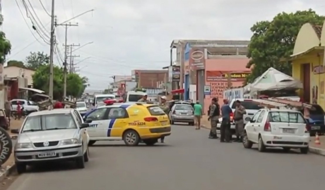 [Vídeo] Operação é deflagrada em Arapiraca para combater o roubo de veículos