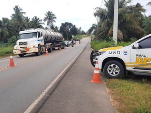 BPRv realiza operação no Litoral Sul alagoano e flagra doze condutores inabilitados