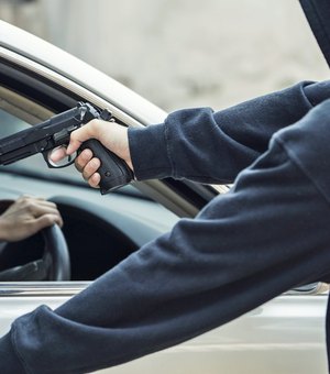 Quatro casos de roubo ou furto de veículos são registrados nas últimas 24 horas