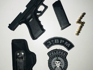 Polícia encontra pistola dentro de caminhonete em Arapiraca