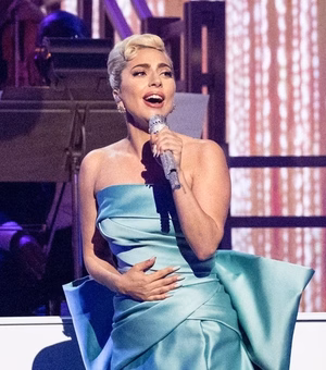 Relembre doença que fez Lady Gaga cancelar show no Brasil em 2017