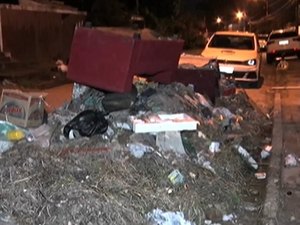 Moradores do Barro Duro denunciam descarte irregular de lixo