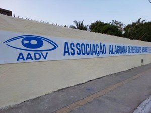 Homem é preso por apalpar mulher dentro de associação de pessoas com deficiência