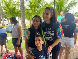Projetos de Teca Nelma fortalecem luta contra o capacitismo e ampliam diretos de pessoas com deficiência em Maceió