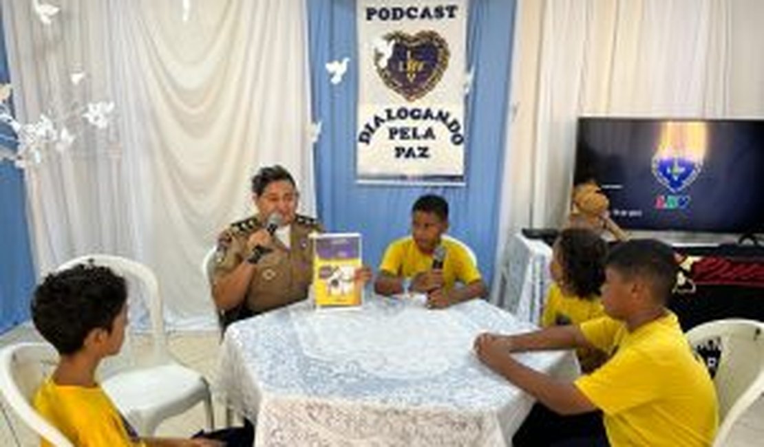 Proerd e Legião da Boa Vontade gravam podcast sobre cultura de paz