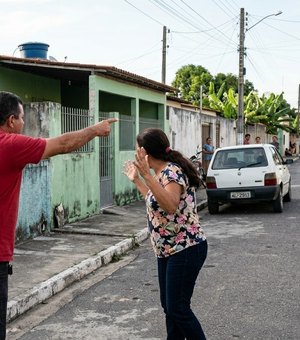 Homem briga com vizinha em Arapiraca diz que vai chamar amigos para atacá-la: 'rapariga'