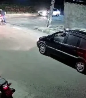 Suspeito de atirar em motociclista durante briga de trânsito em Penedo é indiciado pela Polícia Civil