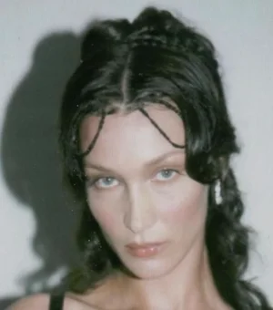 Bella Hadid é apontada como “yacht girl”; entenda o termo polêmico