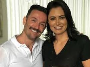 Diego Hypolito posa com Michelle Bolsonaro e é detonado