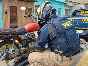 PRF apreende motocicleta adulterada conduzida por adolescente em Satuba