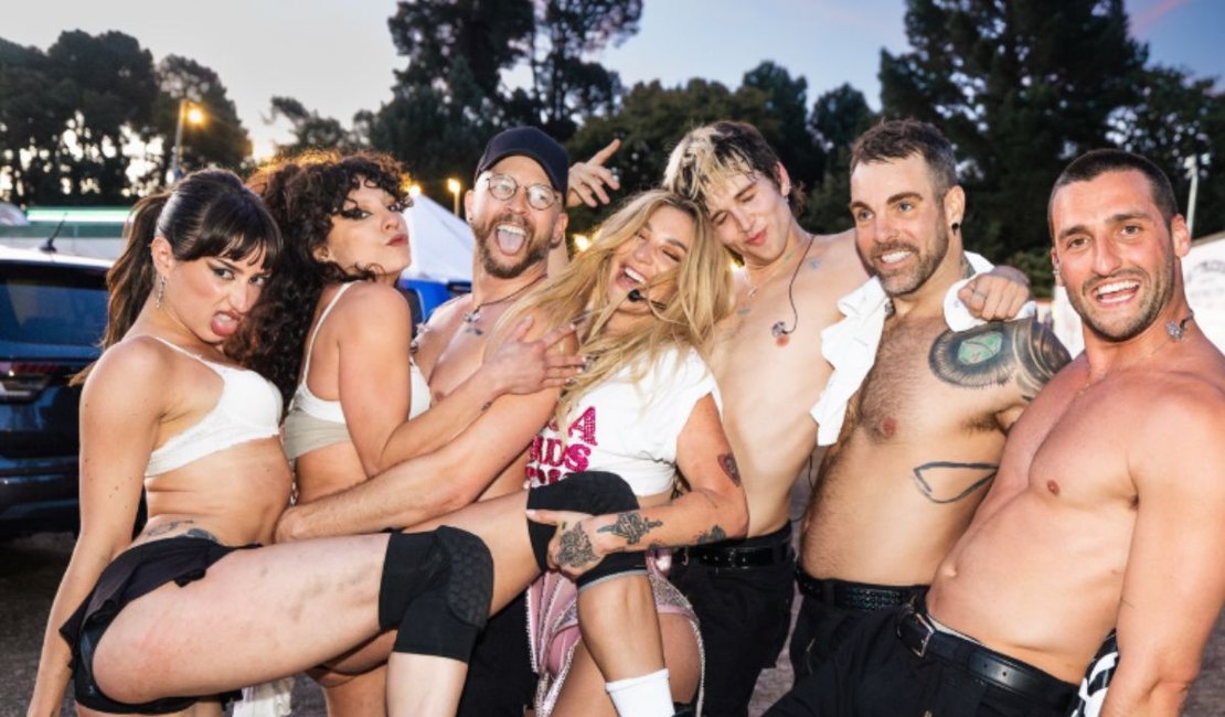 Geosexual? Kesha diz fazer celibato “exceto quando está na Itália”