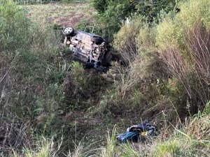 Grave acidente na BR-293 mata enteados da filha de Mano Menezes; técnico é liberado pelo Grêmio para acompanhar velório