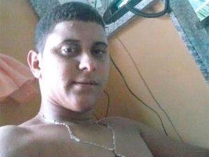 Homem que cometeu homicídio na frente dos pais da vítima em 2014 é indiciado