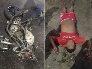 Adolescente colide moto em contêiner e veículo pega fogo no Vergel do Lago, em Maceió