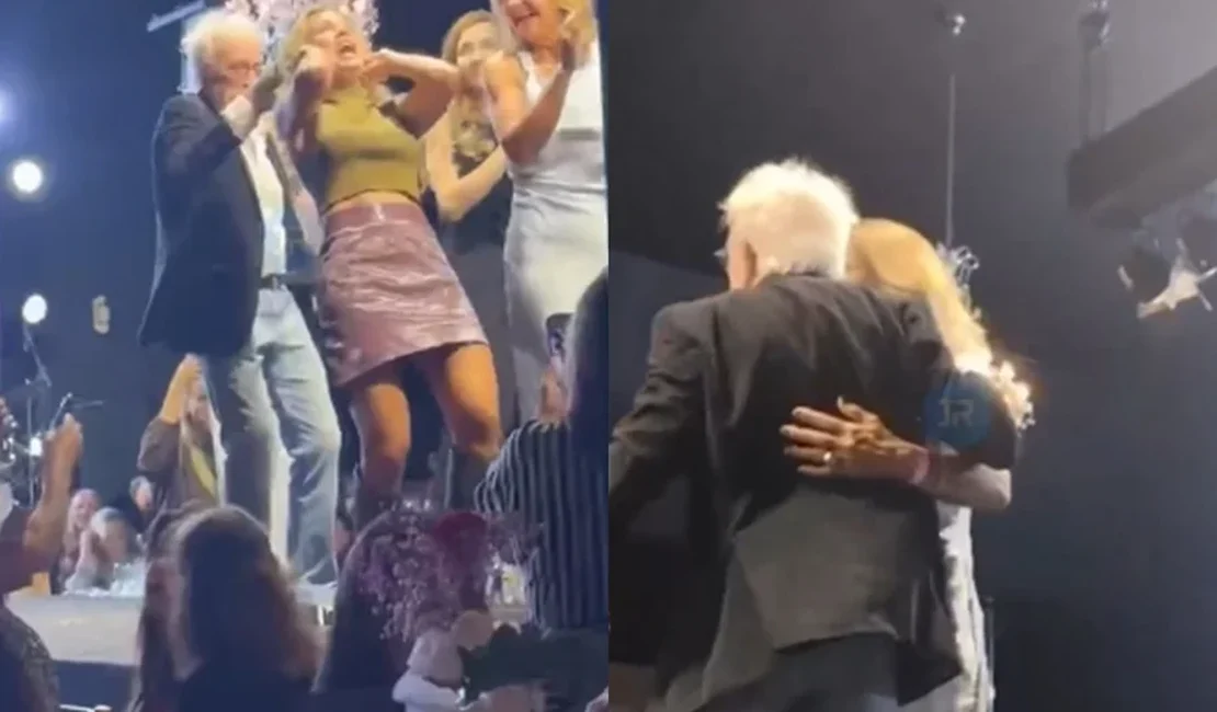 Moacyr Franco beija mulher na boca e puxa cabelo de fã em evento