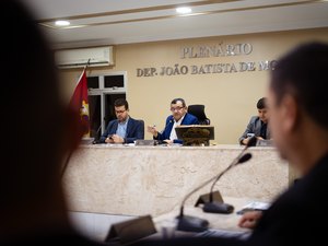 Câmara aprova Projeto de Lei de concurso com 235 vagas em Porto Calvo