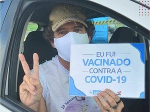 Prefeitura de Delmiro Gouveia anuncia suspensão da vacina contra a Covid-19 pelas redes sociais