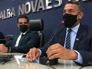 Câmara aprova moção de repúdio e pastor que desejou morte de ator é afastado de cargo