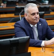 Alfredo Gaspar se revolta com agressão de mulher em Quebrangulo e promete endurecer regras da audiência de custódia
