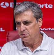 Presidente do CRB é internado após sofrer acidente durante pescaria