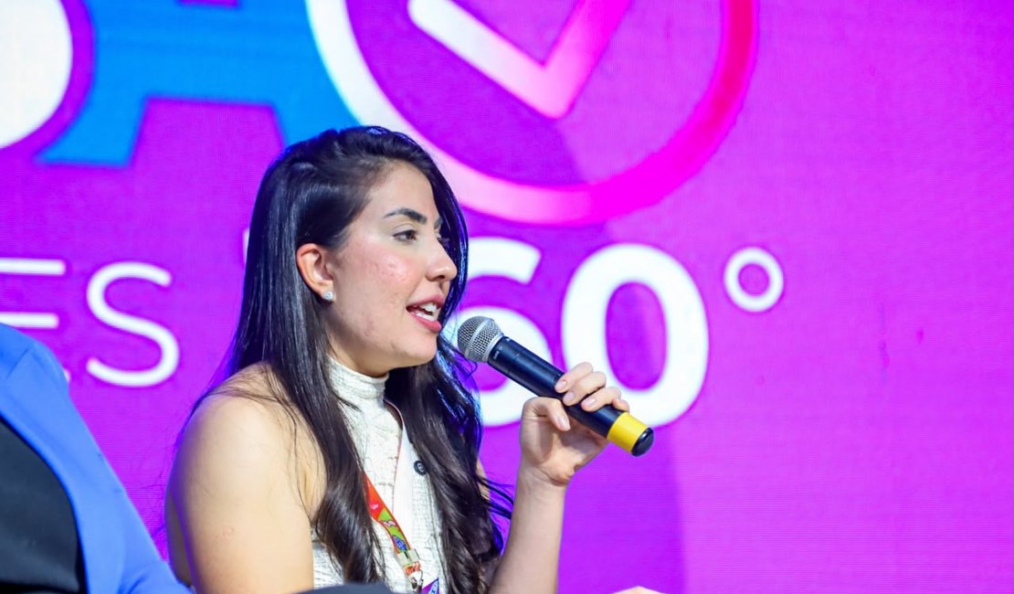 Gabi Gonçalves defende participação feminina na política durante MBA Eleições 360°