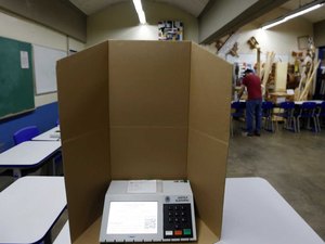 Mesário morre após passar mal durante votação