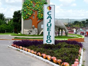 Câmara de Cajueiro deve ser responsabilizada por conceder aumento salarial a vereadores durante pandemia