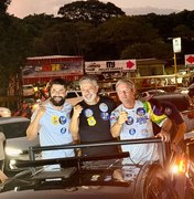 Cabo Bebeto, Fábio Costa e Arthur Lira mostram força nas ruas do Clima Bom