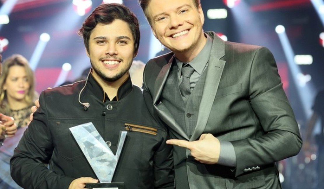 Renato Vianna é o campeão do 'The Voice Brasil'