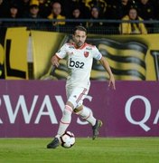 Fla perde gols, empata com Peñarol e garante vaga no sufoco na Libertadores